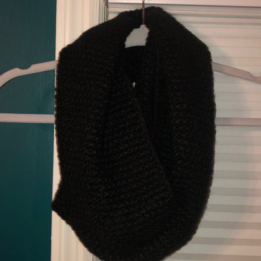 Old Navy Scarf